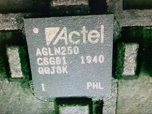 AGLN250V2-CSG81I 프로그램식 게이트배열